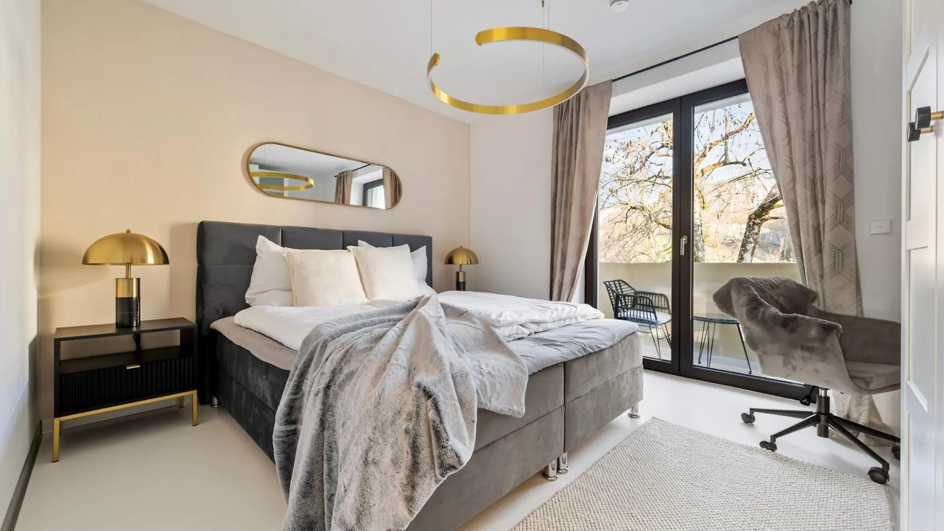 Apartment Stuttgart Lux Living - Stilvolles Wohnen Im Zentrum Germany