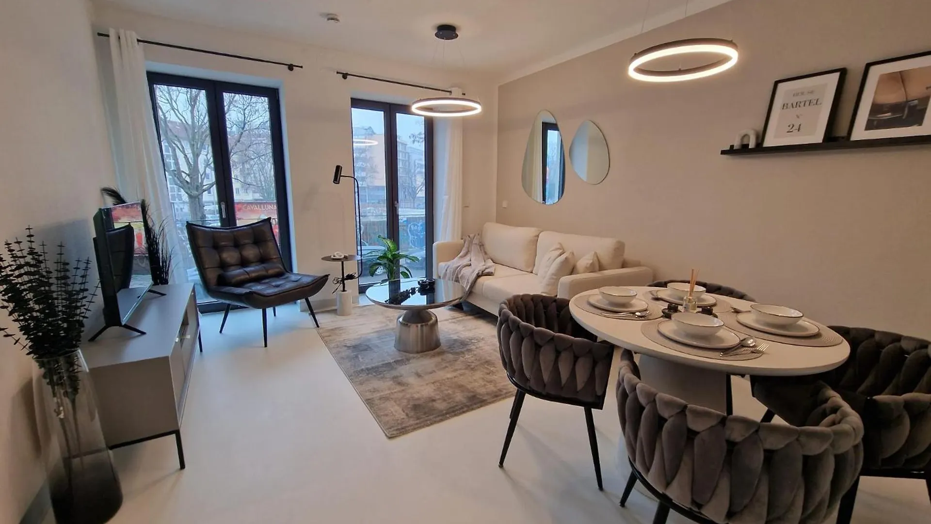 Stuttgart Lux Living - Stilvolles Wohnen Im Zentrum
