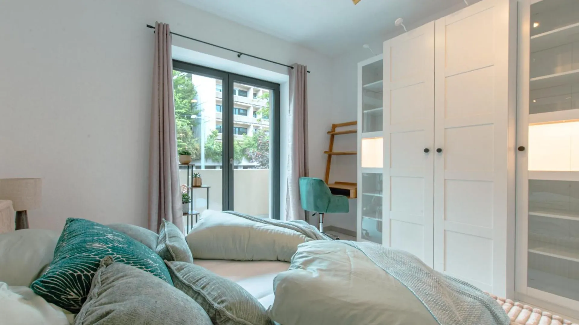 Stuttgart Lux Living - Stilvolles Wohnen Im Zentrum Apartment