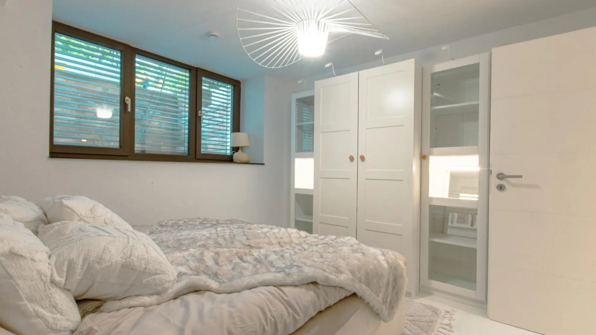 Stuttgart Lux Living - Stilvolles Wohnen Im Zentrum